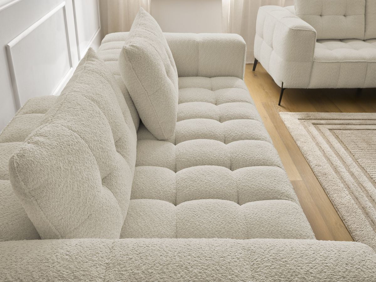 Sofagruppe 3 + 2 seter ANIS i bouclé-stoff med puff
