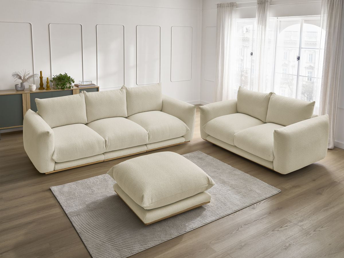 Sofagruppe 3 + 2 seter ERNEST i bouclé-stoff med puff