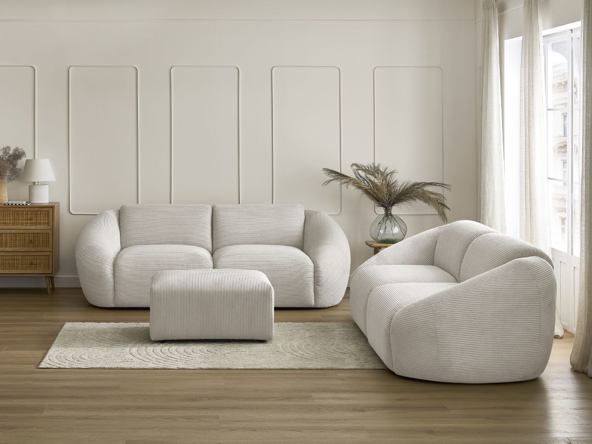 Sofagruppe 3 + 2 seter TINA i kordfløyel med puff
