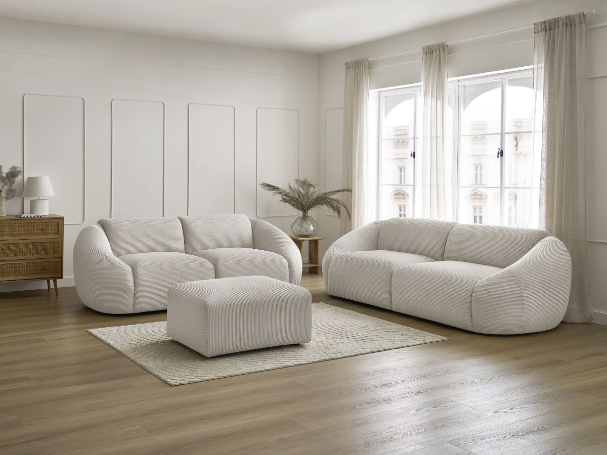 Sofagruppe 3 + 2 seter TINA i kordfløyel med puff